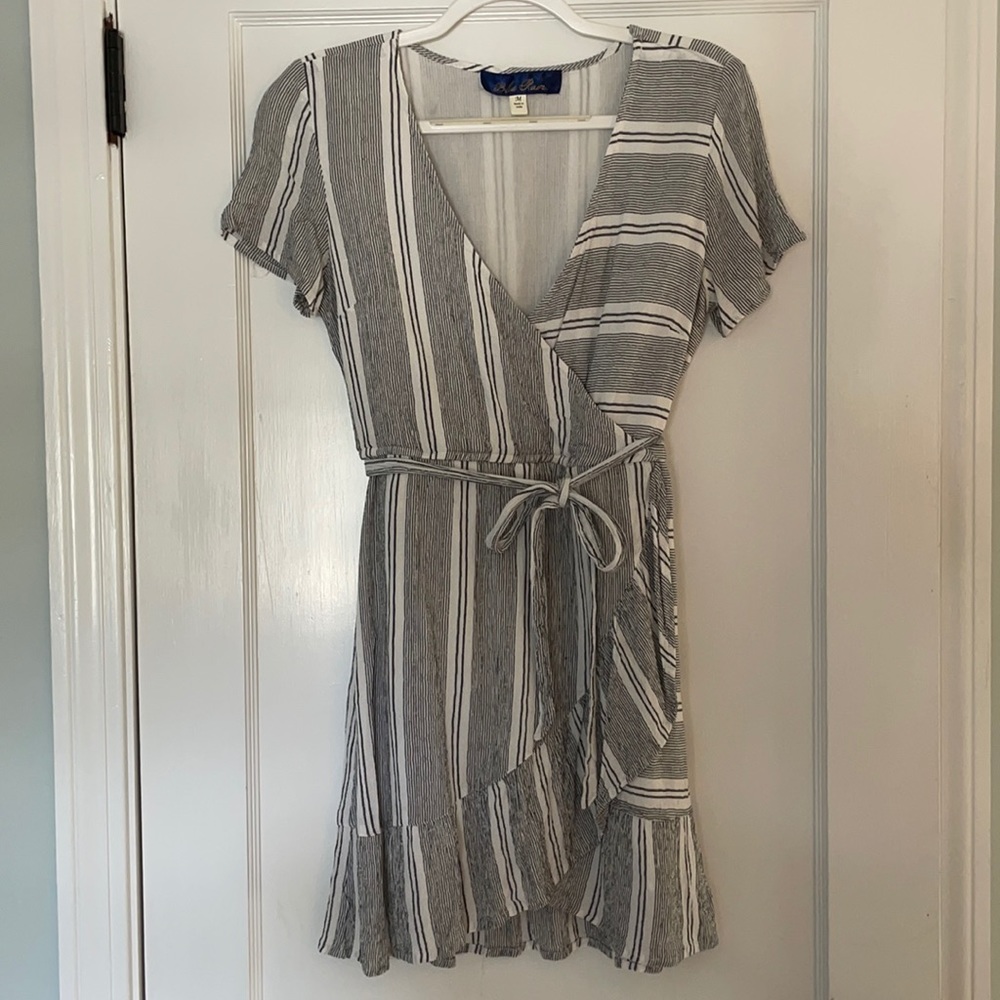 Blue Flair Women’s Medium dress